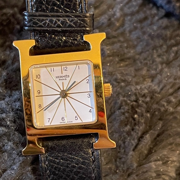 Authentic Hermes watch - Picture 8 of 14